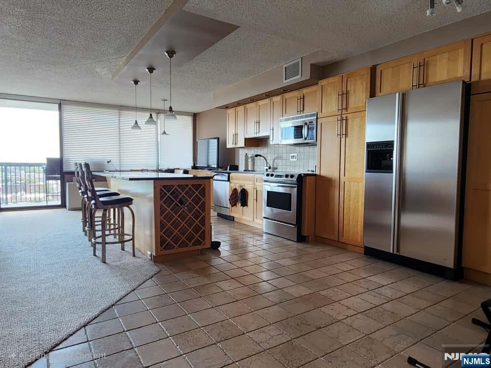 770 Anderson Avenue 14P