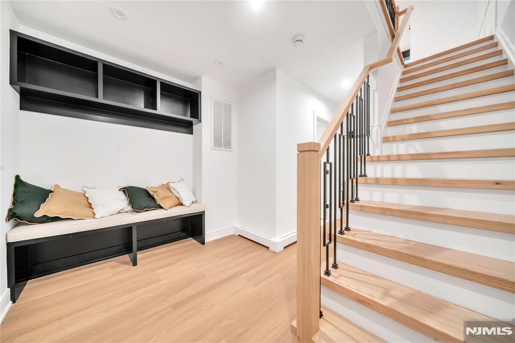 1047 Anderson Avenue A