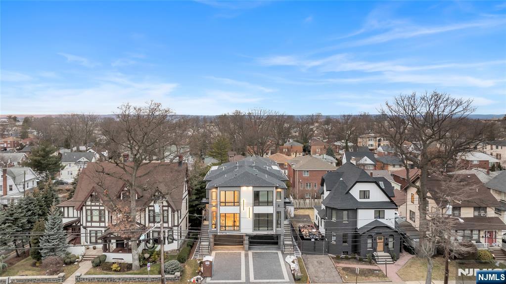 1047 Anderson Avenue A