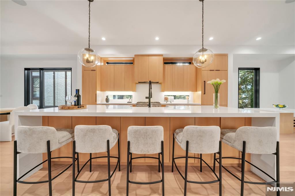 1047 Anderson Avenue A