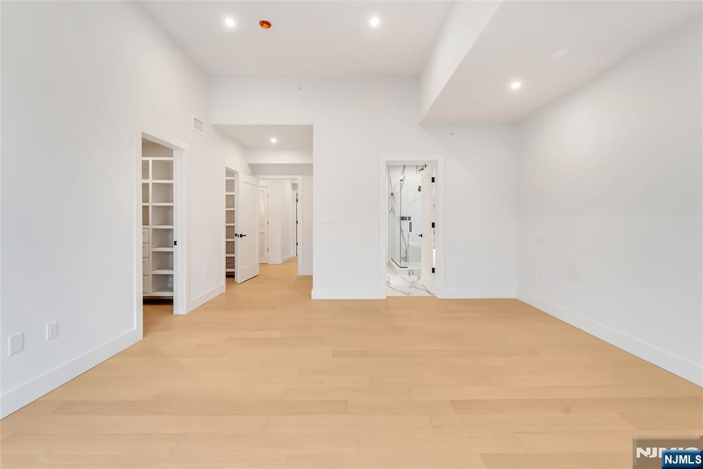 2220 Mackay Avenue A