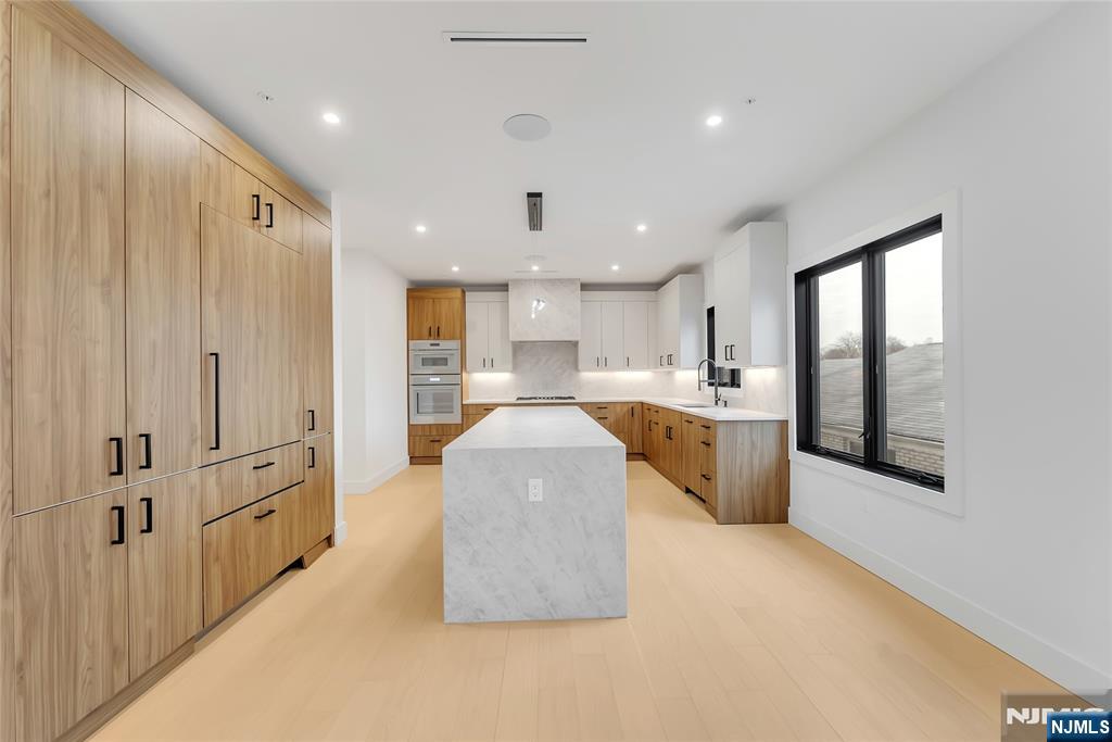 2220 Mackay Avenue A