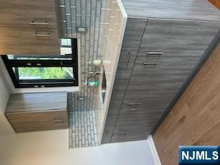 148 Undercliff Avenue 2