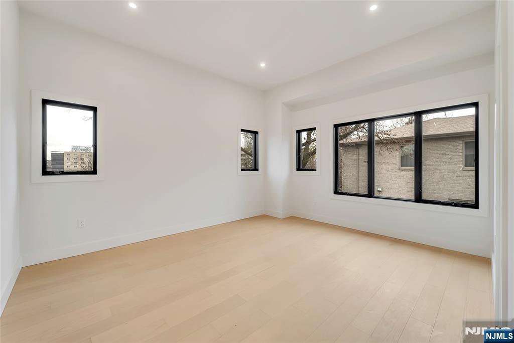 2220 Mackay Avenue A