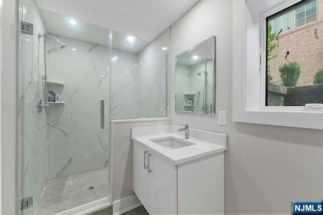 211 Warwick Avenue 1