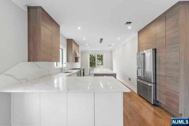 211 Warwick Avenue 1