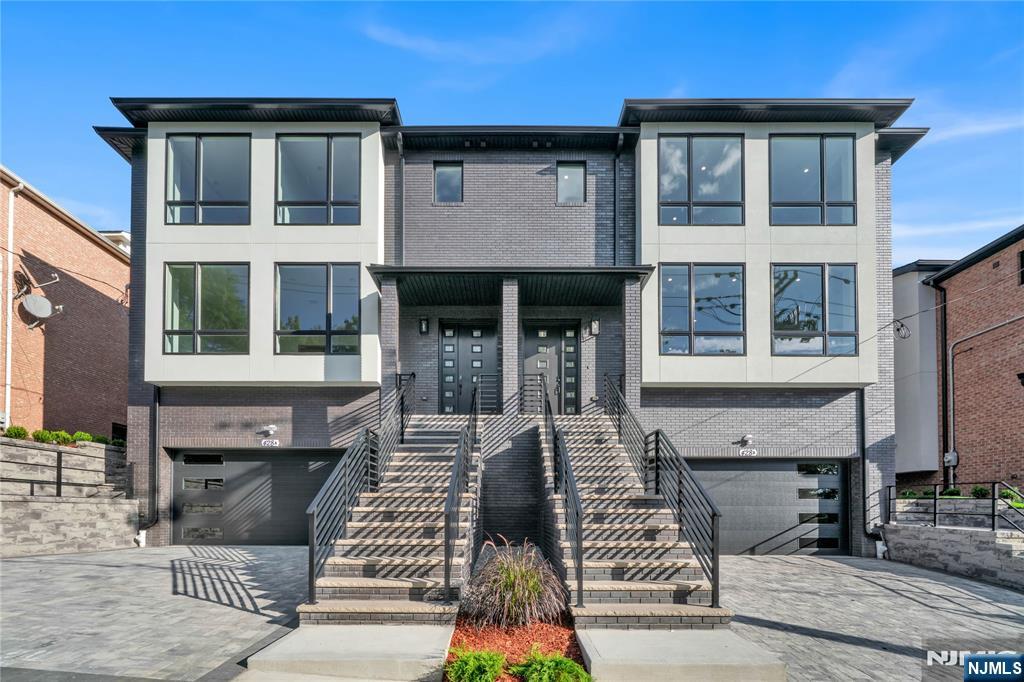 428 6th Street 2