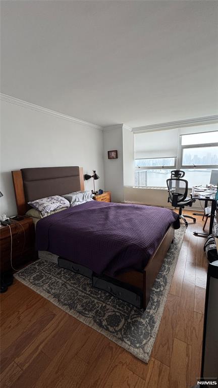 6050 Boulevard East 16J