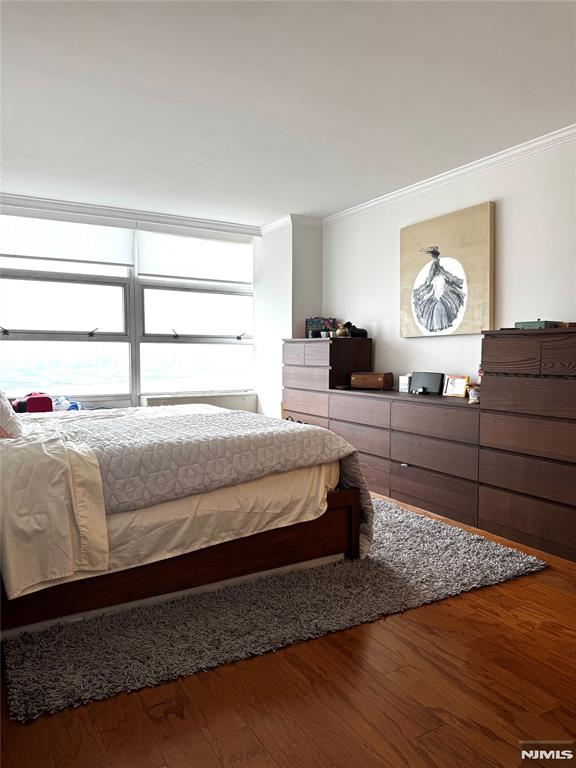 6050 Boulevard East 16J