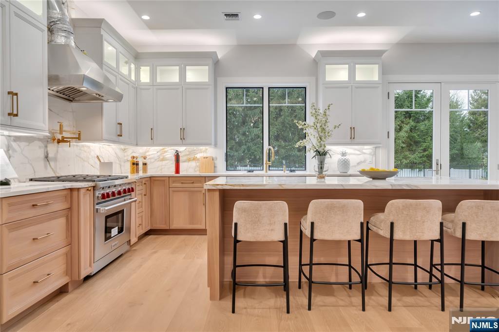 7 Central Avenue