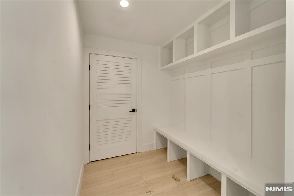 432 Stillwell Avenue B