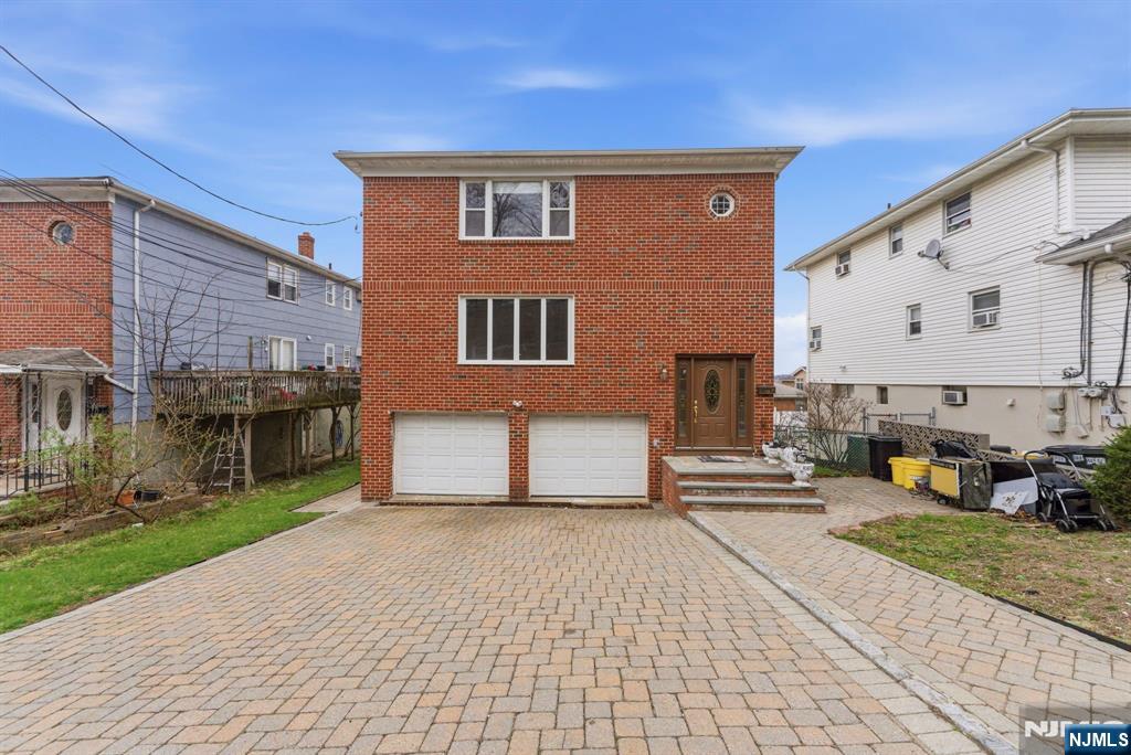 443 5th Street 1