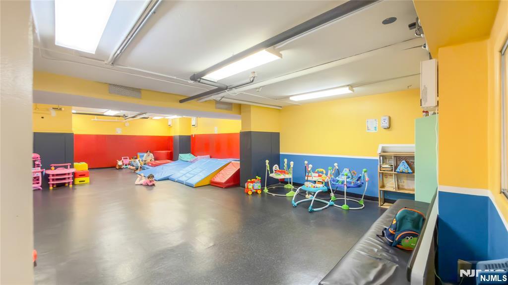 7000 Boulevard East 32C