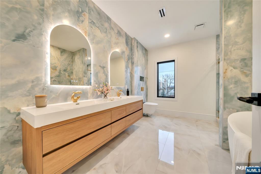 283 Bluff Road
