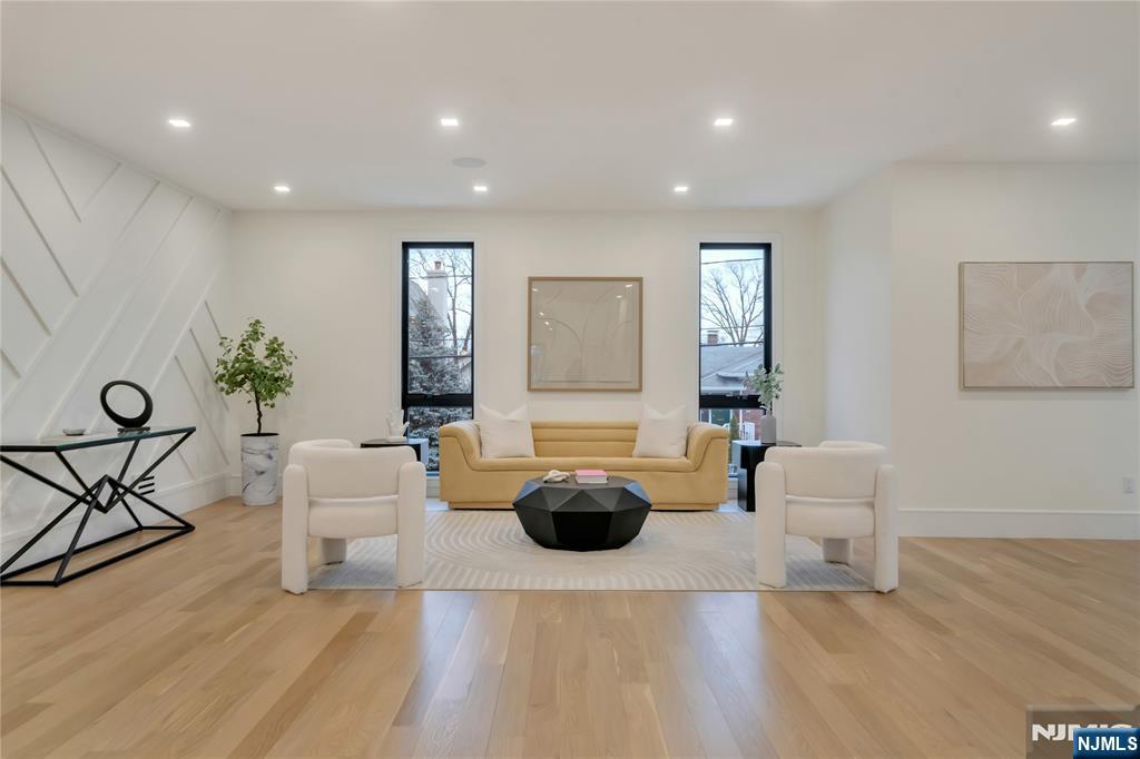 283 Bluff Road