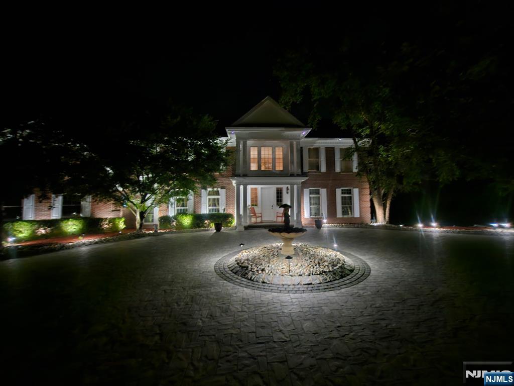 317 Rock Ridge Court