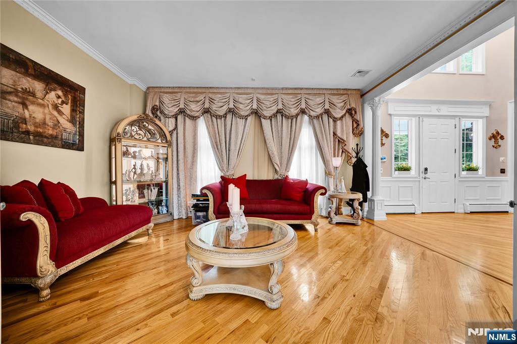 317 Rock Ridge Court
