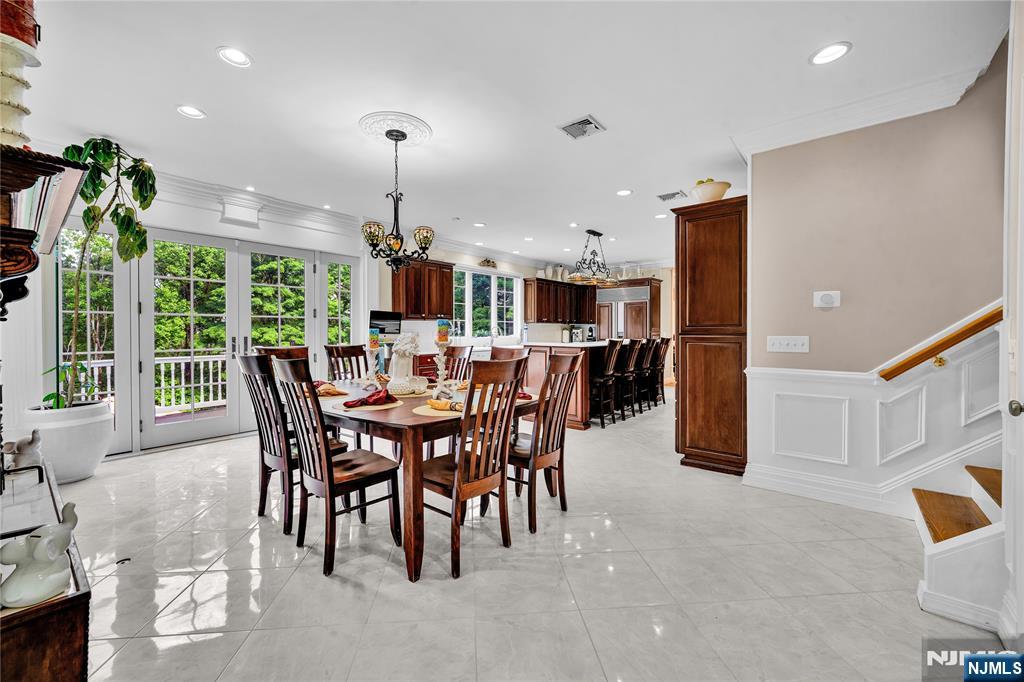 317 Rock Ridge Court