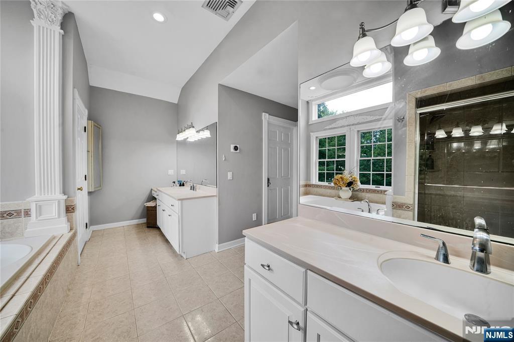 317 Rock Ridge Court