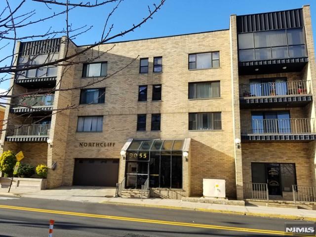 9055 Palisade Avenue 43
