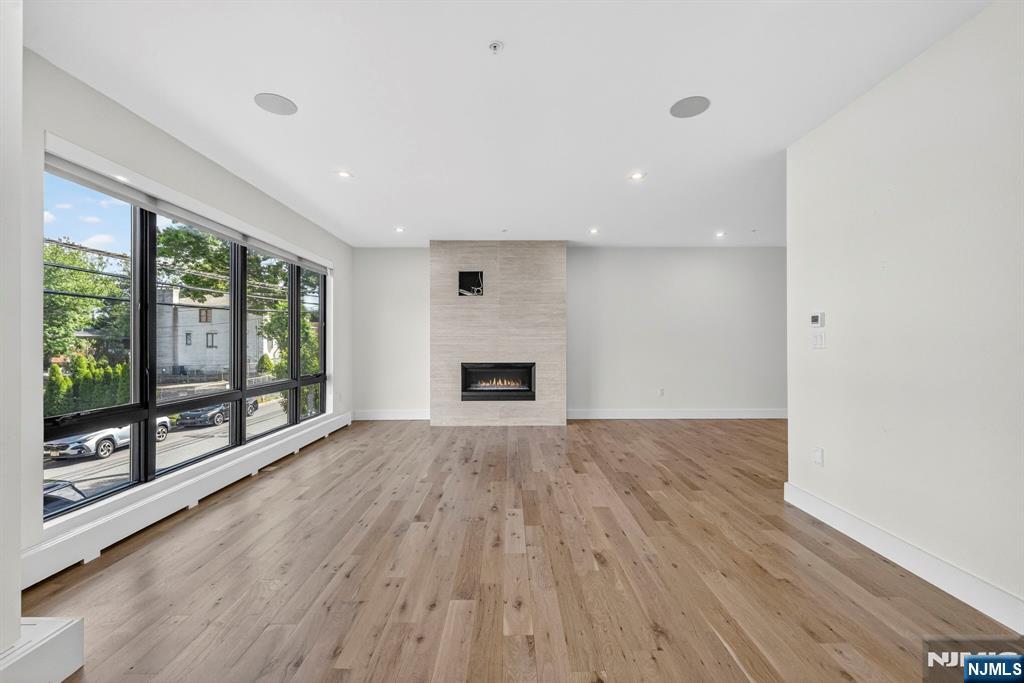 1157 Inwood Terrace