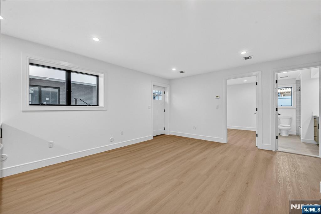 504 2nd Street A