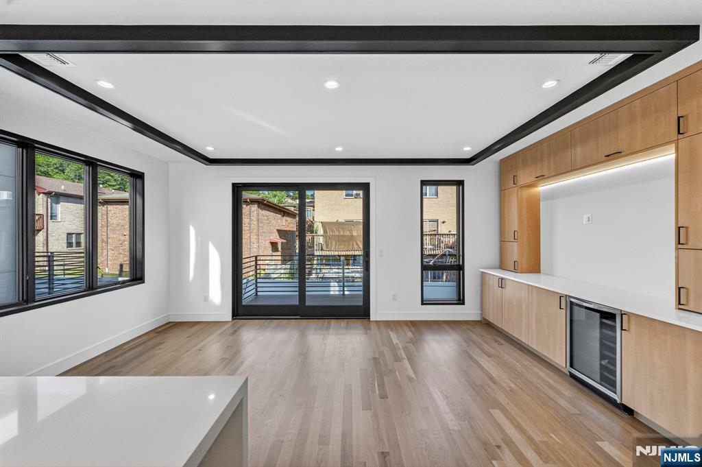 504 2nd Street A