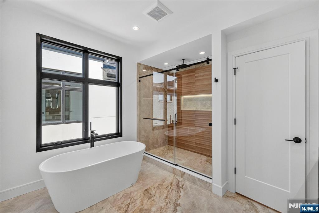 504 2nd Street A