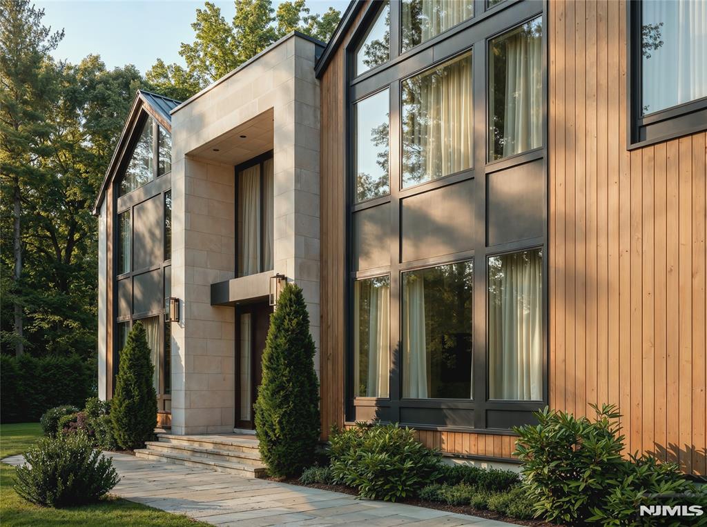 44 Pine