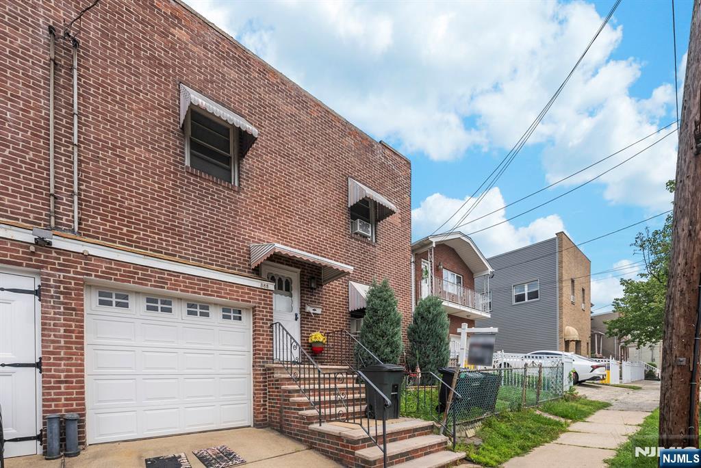 385 McKinley Street