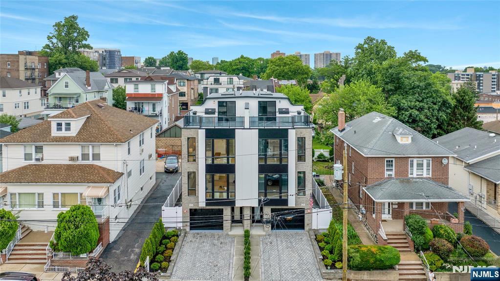 255 Morningside Avenue