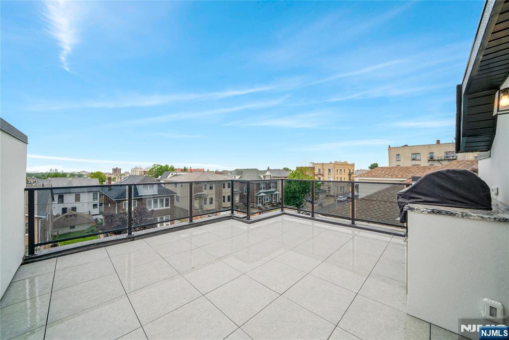 255 Morningside Avenue