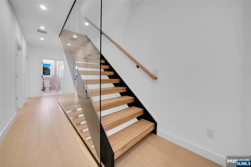 255 Morningside Avenue