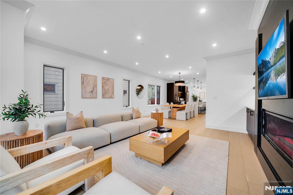 255 Morningside Avenue