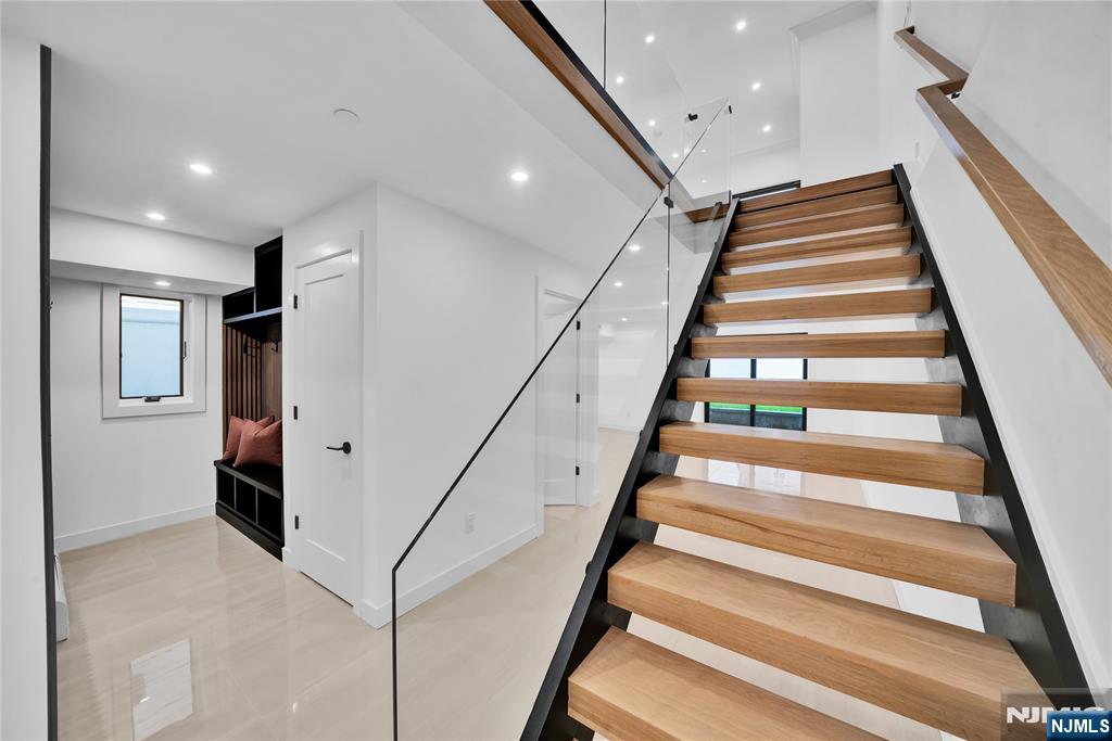 255 Morningside Avenue