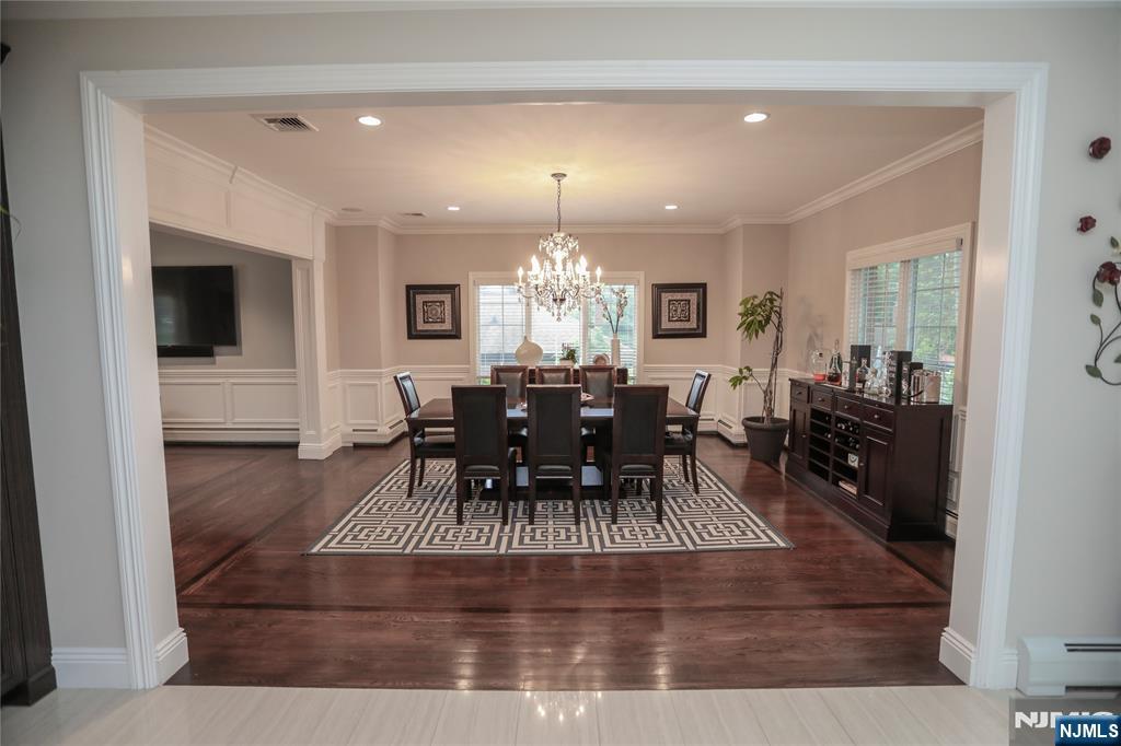 296 Forest Road