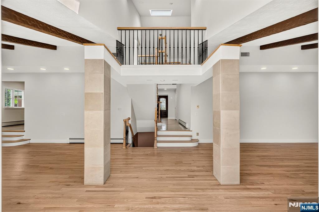 280 Ash Street