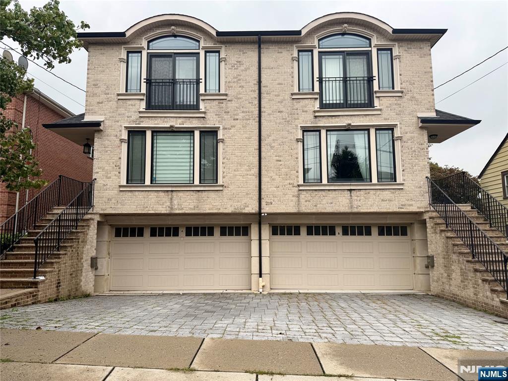 219 Roff Avenue A