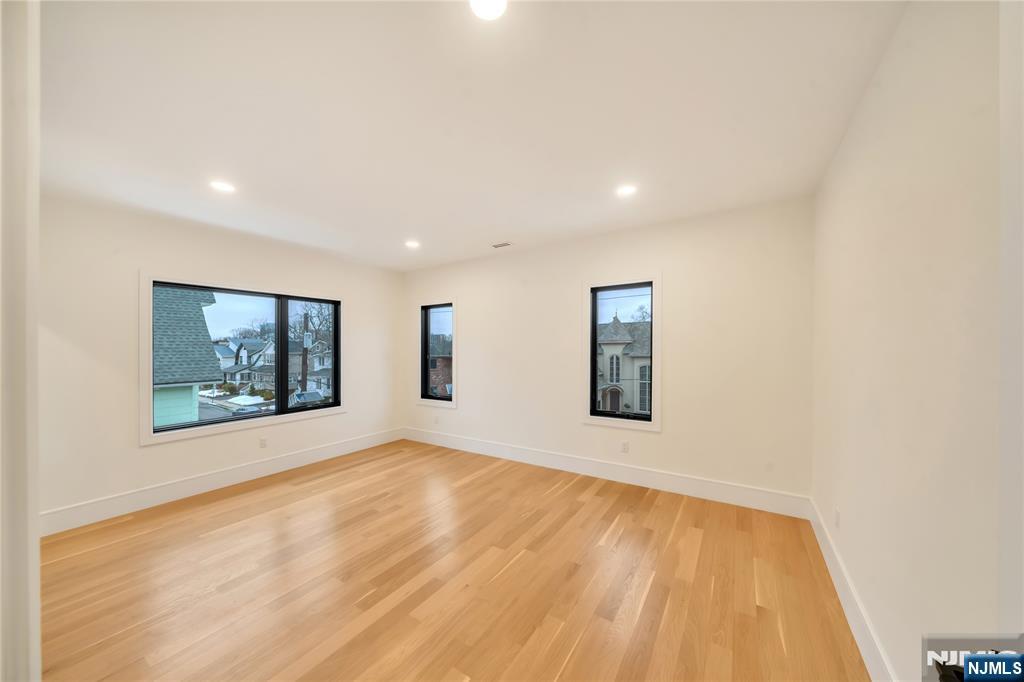 283 Bluff Road