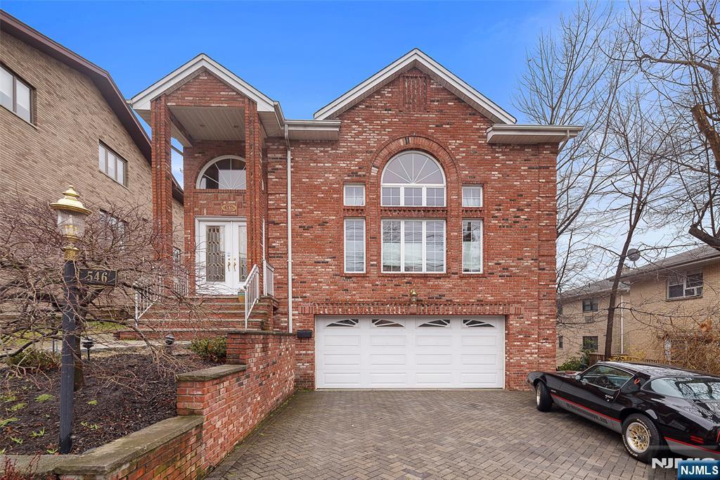 546 Art Lane