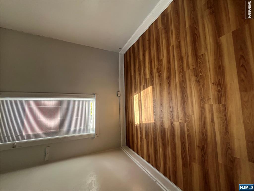300 Wilson Avenue 1