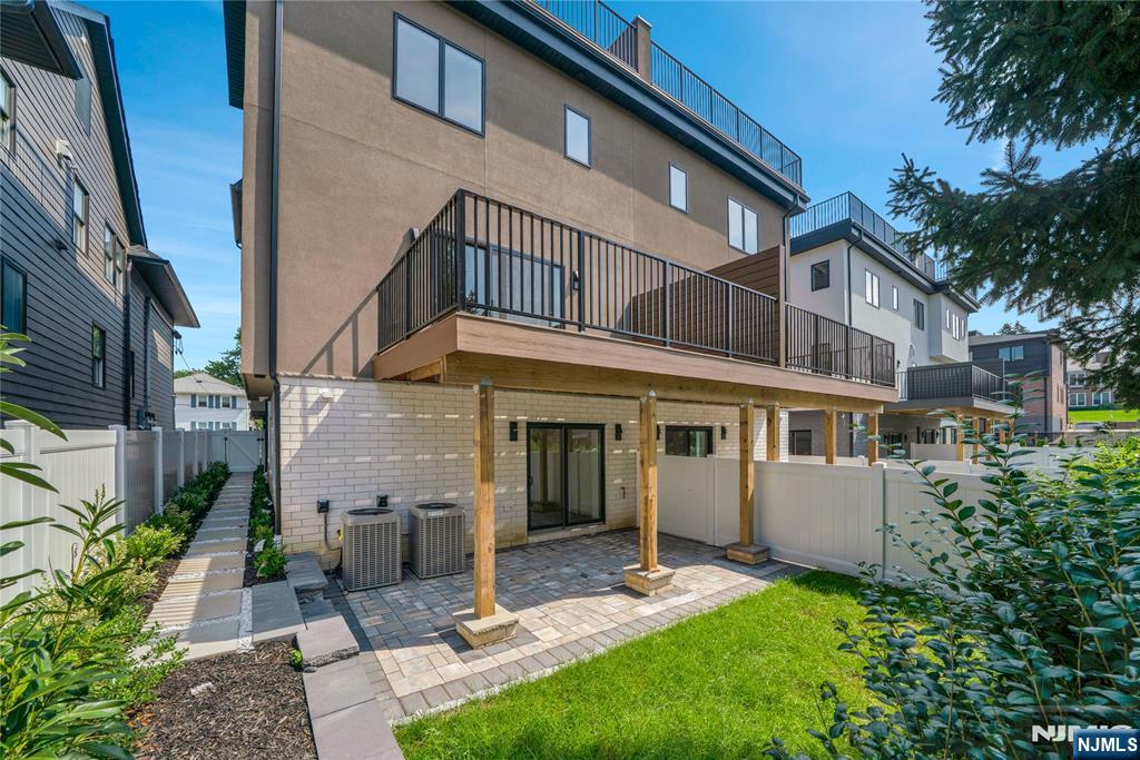 306 Coolidge Avenue