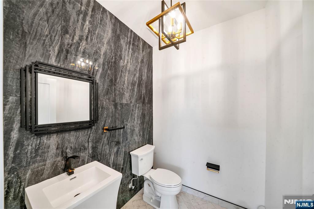 428 6th Street A