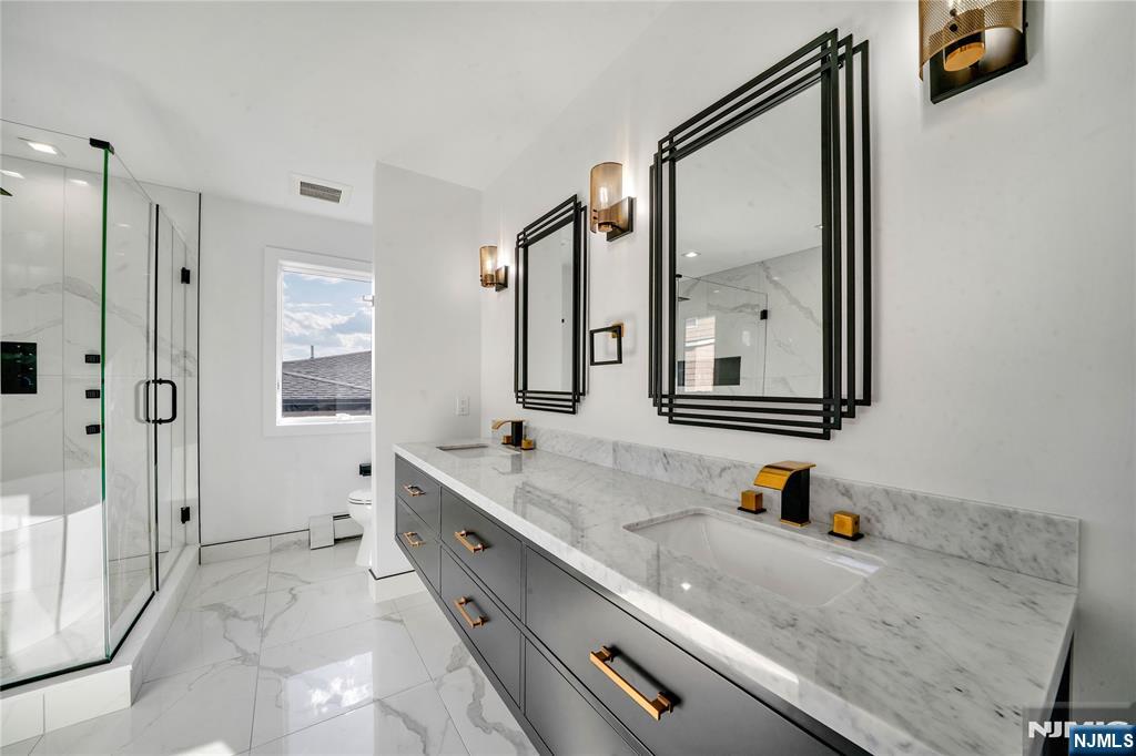 428 6th Street A