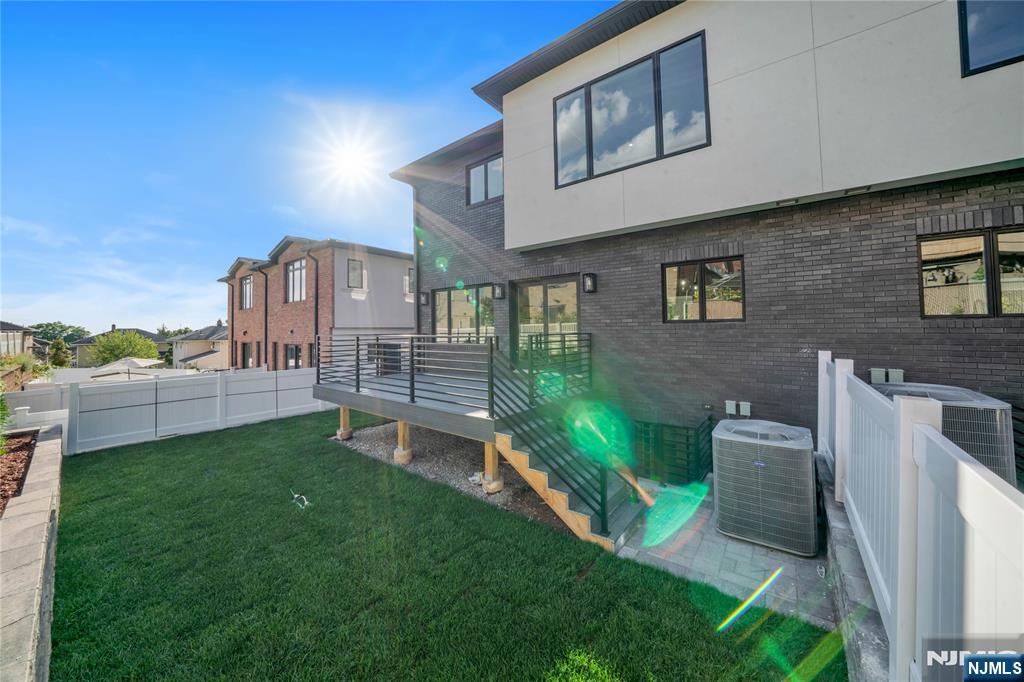 428 6th Street A
