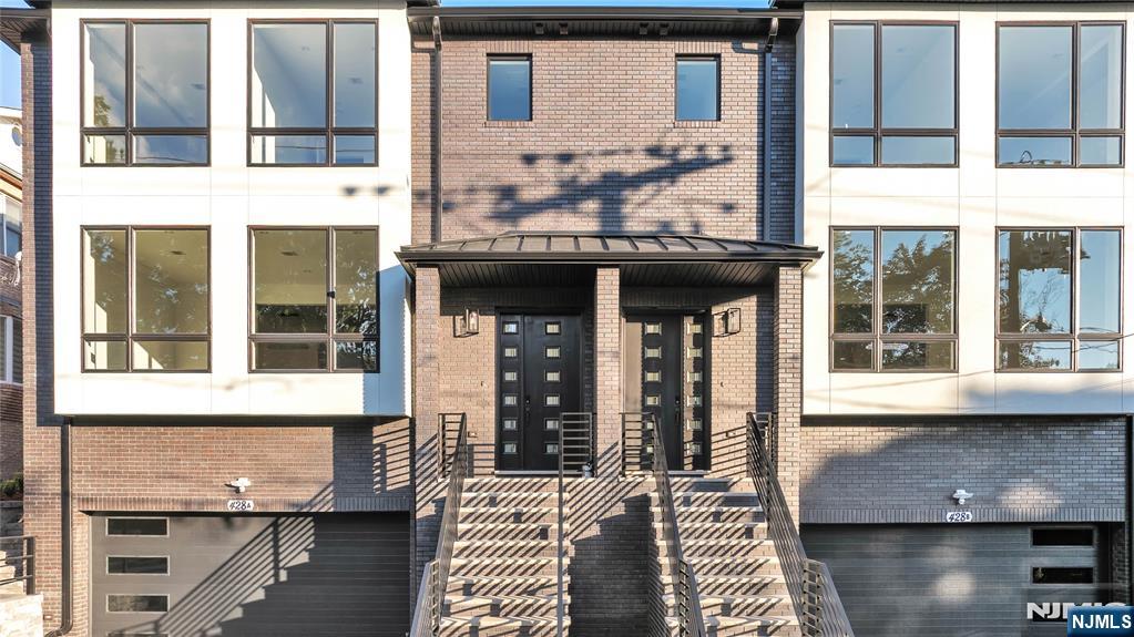 428 6th Street A