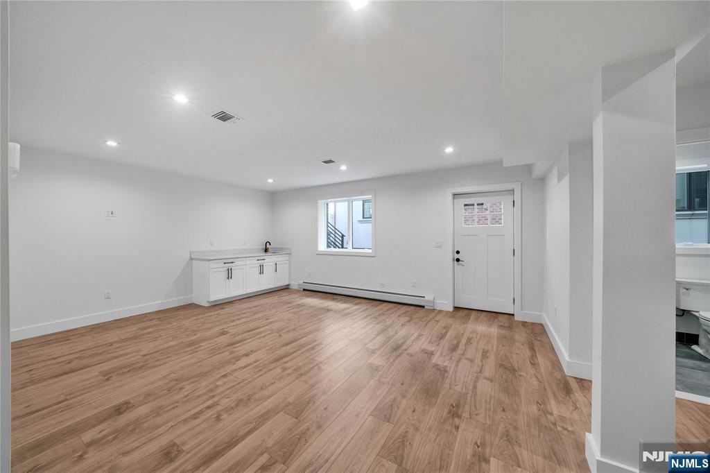 428 6th Street A