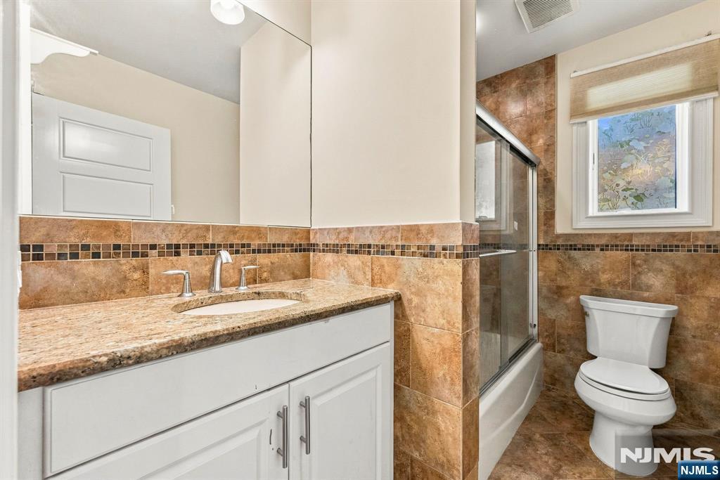 125 Edsall Boulevard B