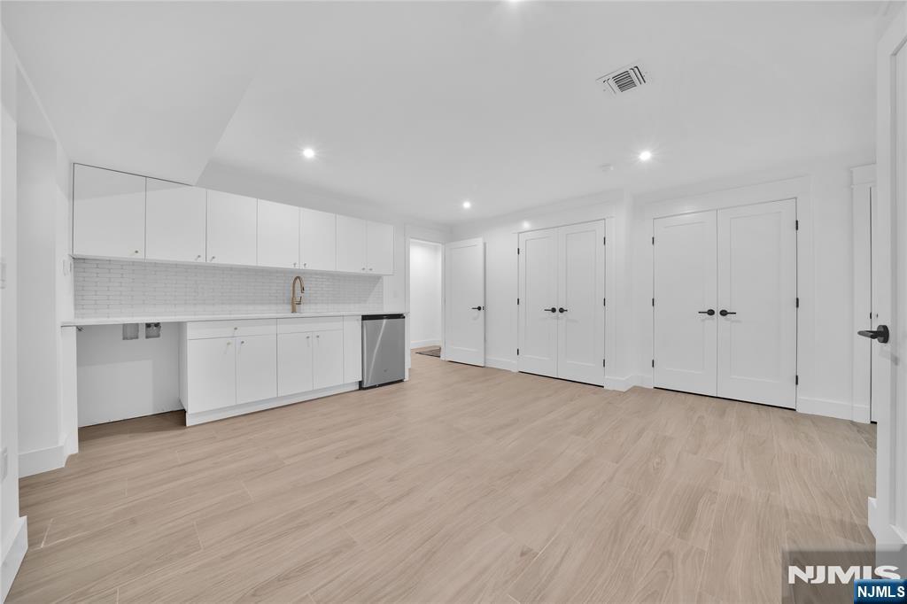 253 5th Street B