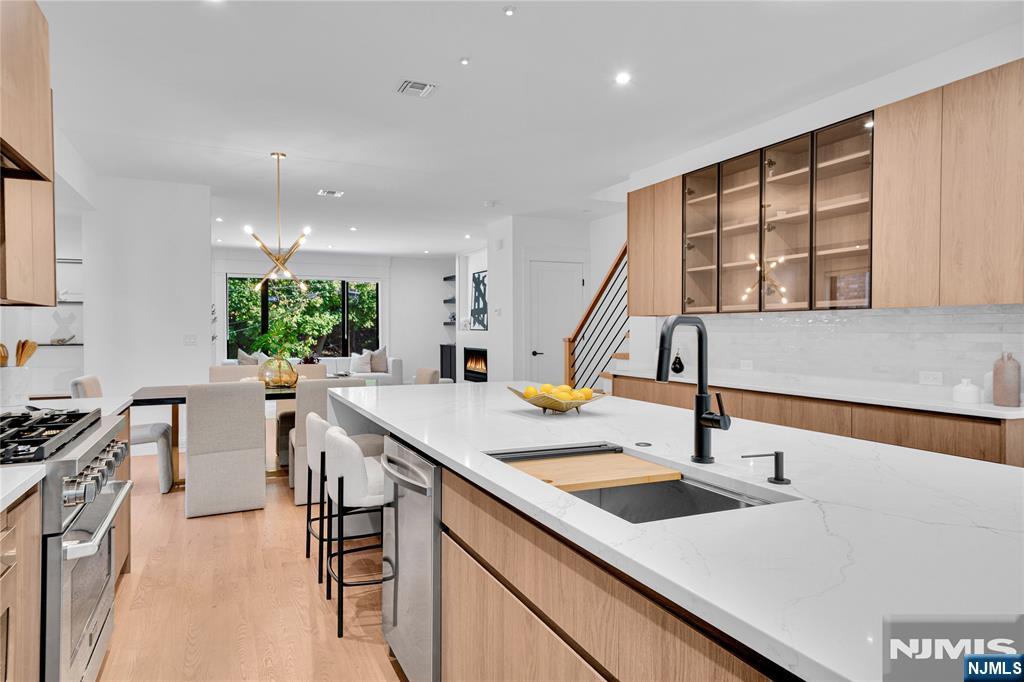 253 5th Street B
